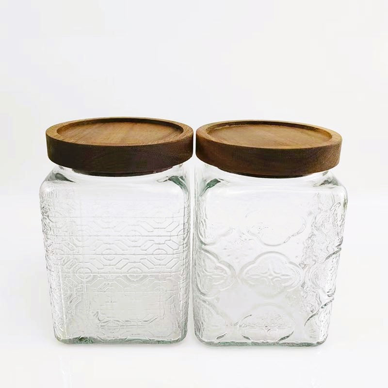 Glass Stroage Jar with Wood Lid 750ml