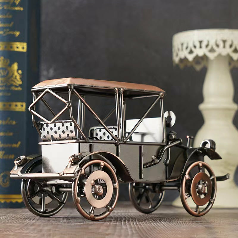 Metal Retro Classic Car 21x7.5x10cm - Dollars and Sense